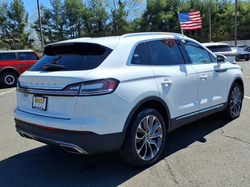 Used 2023 Lincoln Nautilus Reserve image 6