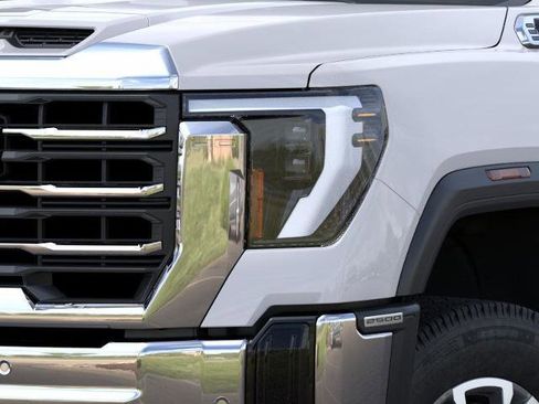 New 2026 GMC Sierra 2500 SLT w/ SLT Convenience Package image 10
