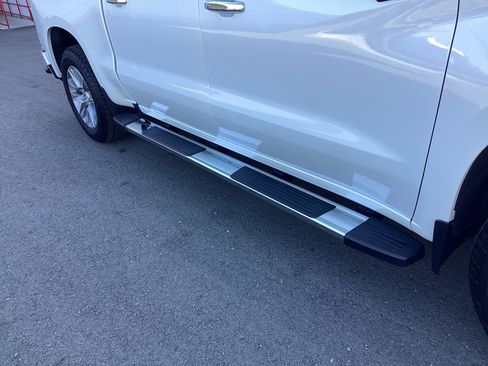 Used 2021 Chevrolet Silverado 1500 High Country w/ Safety Package II image 13