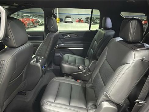 New 2026 Chevrolet Traverse LT w/ Driver Confidence Package image 15