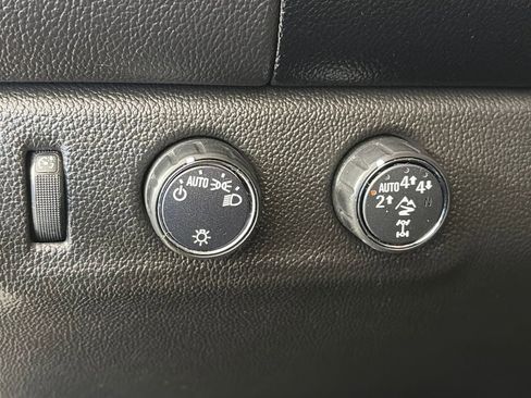 Used 2018 Chevrolet Colorado ZR2 image 23