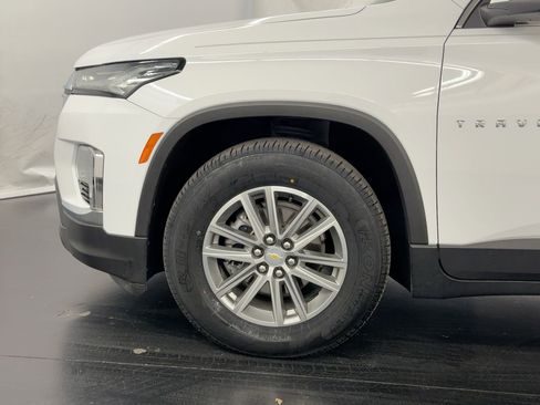Used 2023 Chevrolet Traverse LT image 29
