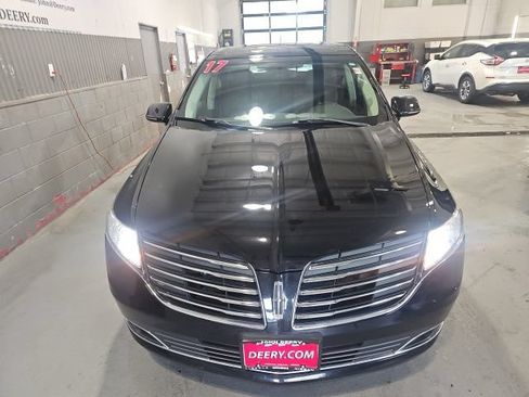 Used 2017 Lincoln MKT AWD w/ Technology Package image 8