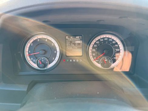 Used 2019 RAM 1500 Classic SLT image 25