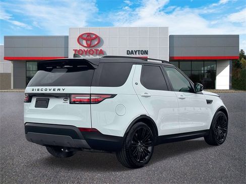 Used 2020 Land Rover Discovery HSE image 5