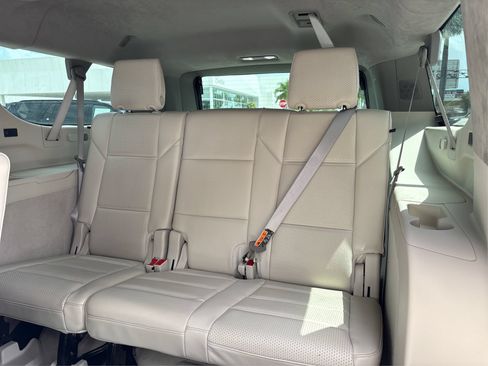 Certified 2025 Cadillac Escalade ESV Sport Platinum AWD/4WD image 14