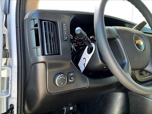 New 2026 Chevrolet Express 2500 image 25