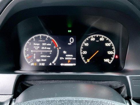 Certified 2024 Honda Ridgeline Black Edition image 14