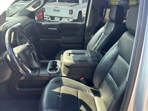 Used 2020 Chevrolet Silverado 1500 RST w/ Rally Edition AWD/4WD image 13