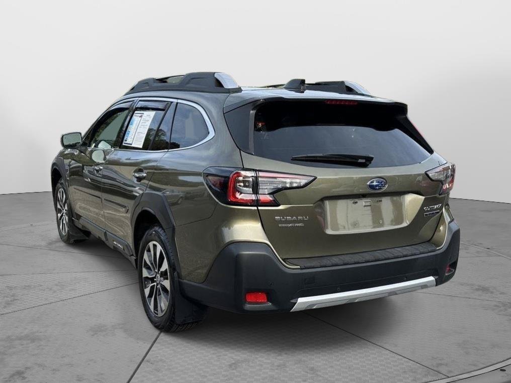 Used 2024 Subaru Outback Touring XT AWD/4WD image 5