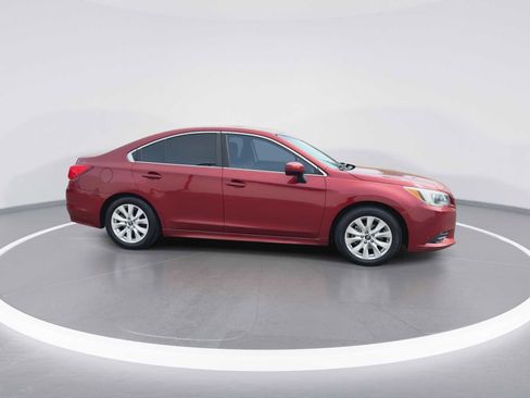 Used 2015 Subaru Legacy 2.5i Premium AWD/4WD image 9