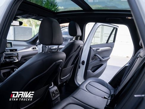 Used 2020 BMW X1 xDrive28i image 27