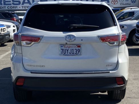 Used 2016 Toyota Highlander XLE image 7