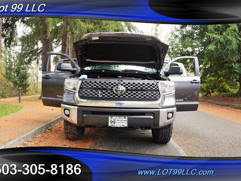 Used 2020 Toyota Tundra SR5 w/ SR5 Upgrade Package image 26