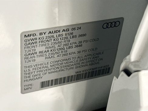 Certified 2024 Audi Q3 2.0T Premium Plus image 33