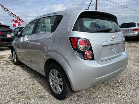 Used 2016 Chevrolet Sonic LT image 5