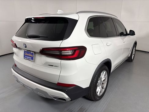 Used 2021 BMW X5 xDrive40i w/ Premium Package 2 AWD/4WD image 8