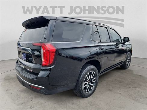 Used 2022 GMC Yukon AT4 image 5