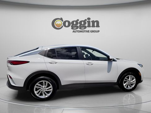 New 2025 Buick Envista Preferred w/ Convenience I Package image 17