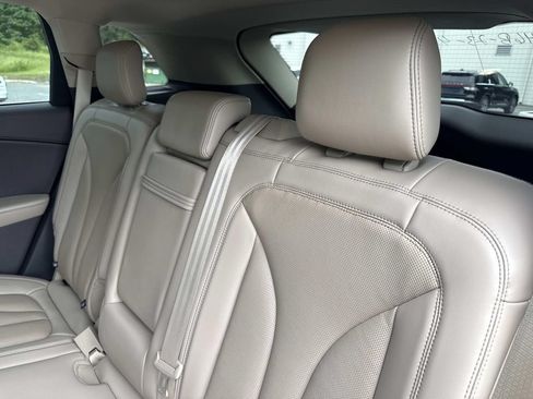 Certified 2023 Lincoln Nautilus Reserve AWD/4WD image 14
