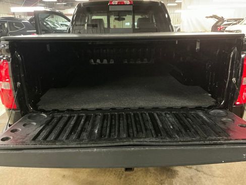 Used 2016 GMC Sierra 1500 SLE w/ SLE Value Package image 26