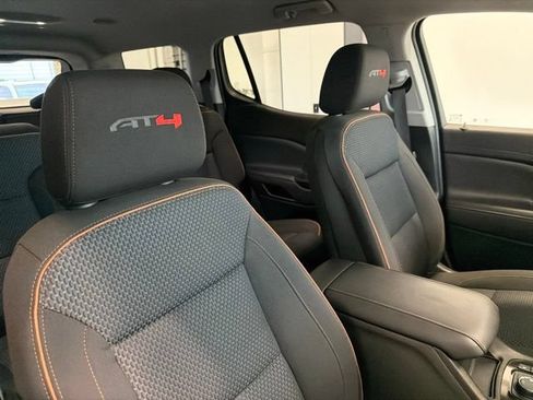 Used 2023 GMC Acadia AT4 AWD/4WD image 38