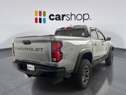 Used 2024 Chevrolet Colorado ZR2 w/ ZR2 Convenience Package III AWD/4WD image 5