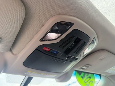 Used 2022 Subaru Outback Limited image 18