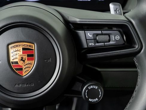 Certified 2025 Porsche Panamera 4 AWD/4WD image 10