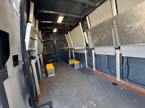 Used 2019 Mercedes-Benz Sprinter 170 image 17