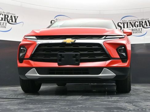 Used 2025 Chevrolet Blazer LT image 18