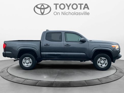 Used 2023 Toyota Tacoma SR image 7