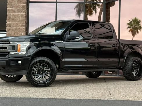 Used 2018 Ford F150 XLT w/ Equipment Group 302A Luxury image 3