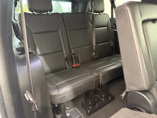 Used 2025 Chevrolet Suburban Z71 AWD/4WD image 30