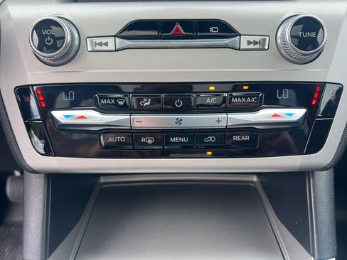 Used 2021 Ford Explorer Timberline image 17