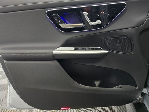 New 2026 Mercedes-Benz GLC 300 4MATIC image 23