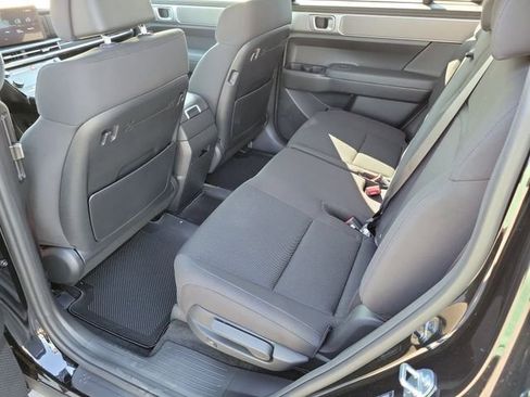 New 2026 Hyundai Santa Fe SE image 17