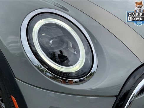 Used 2023 MINI Cooper 4-Door Hardtop image 28