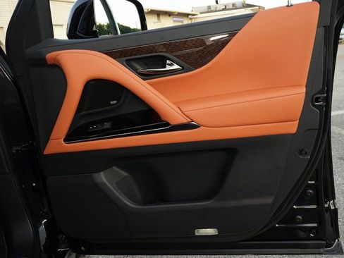 Used 2026 Lexus LX 700h Ultra Luxury image 32