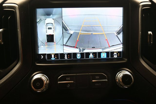 Used 2021 GMC Sierra 1500 AT4 w/ Technology Package AWD/4WD image 15