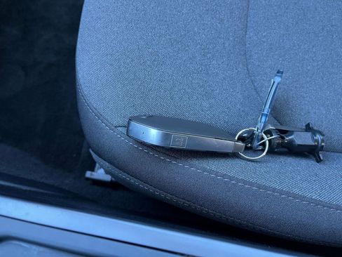 Used 2025 Kia K4 LXS image 23