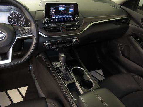 Certified 2023 Nissan Altima 2.5 SV image 36