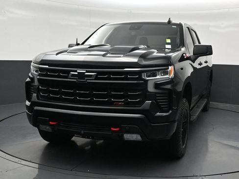 Used 2023 Chevrolet Silverado 1500 LT Trail Boss AWD/4WD image 9