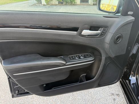 Used 2020 Chrysler 300 S w/ 300S Premium Group image 35