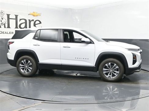 New 2026 Chevrolet Equinox LT w/ LPO, Floor Liner Package image 1