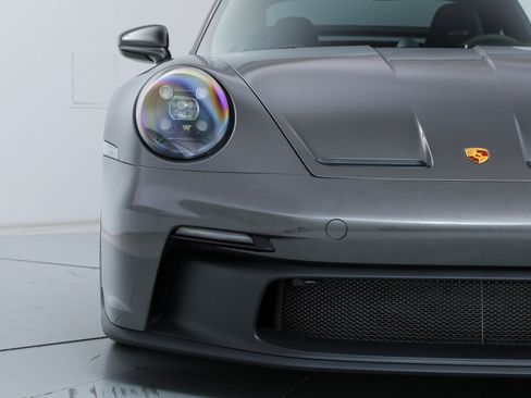 Used 2022 Porsche 911 GT3 image 12