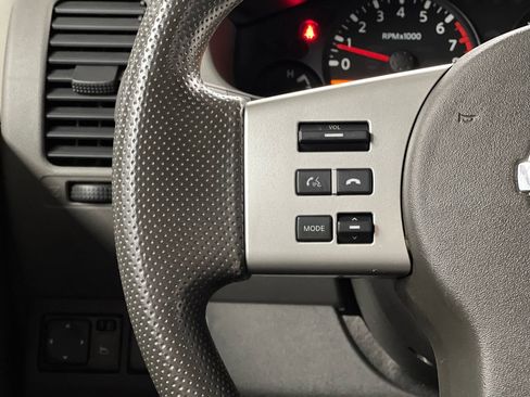 Used 2014 Nissan Xterra S image 26