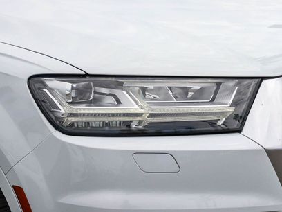 Used 2017 Audi Q7 3.0T Premium Plus