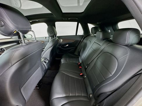 Used 2019 Mercedes-Benz GLC 300 image 26