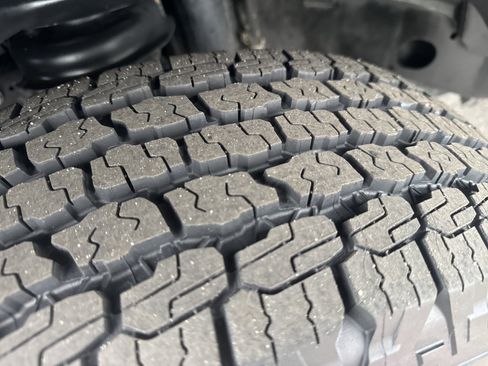 Certified 2020 Jeep Wrangler Sport image 12